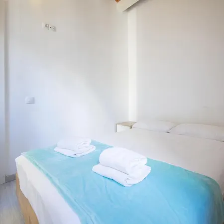 Catalunya Casas Lovely 100m To Beach! Барселона